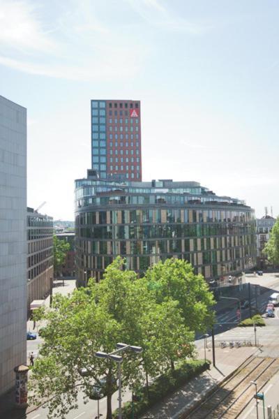 Hotel Tourist Frankfurt am Main Room photo